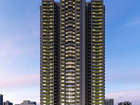 Modern 4 BHK Flat with Excellent Connectivity