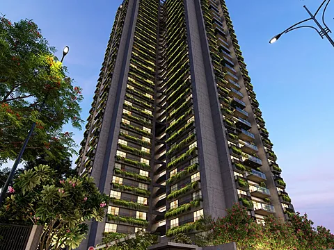 Spacious 5 BHK Luxury Apartment