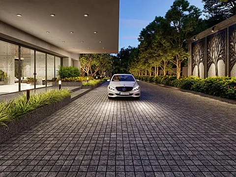Spacious 5 BHK Luxury Apartment