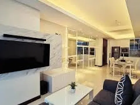 Modern 2 BHK Flat with Excellent Connectivity