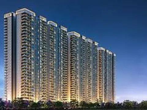 Modern 2 BHK Flat with Excellent Connectivity