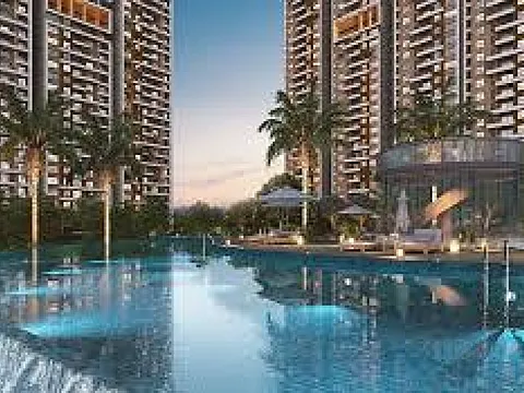 Modern 4 BHK Flat with Excellent Connectivity