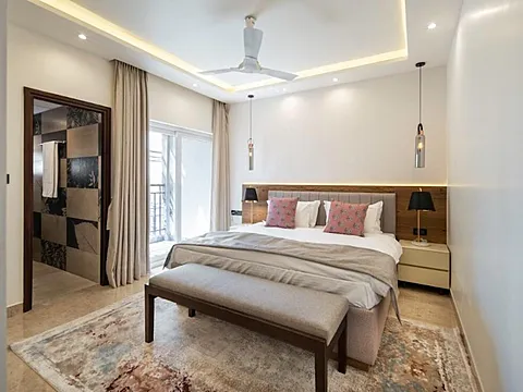 Spacious 4 BHK Luxury Apartment