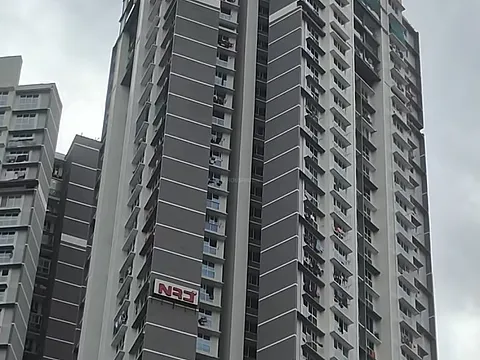 Spacious 3 BHK Luxury Apartment