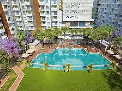 Modern 2 BHK Flat with Excellent Connectivity