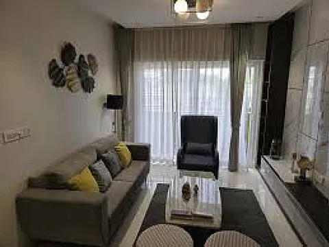 Modern 2 BHK Flat with Excellent Connectivity