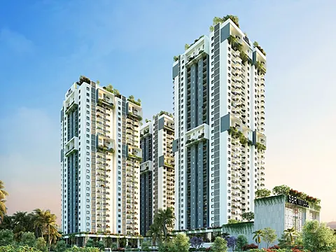 Modern 5 BHK Flat with Excellent Connectivity