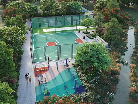 Spacious 4 BHK Luxury Apartment