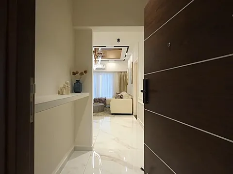 Spacious 3 BHK Luxury Apartment
