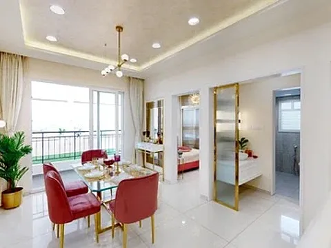 Modern 2 BHK Flat with Excellent Connectivity