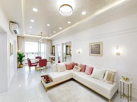 Modern 2 BHK Flat with Excellent Connectivity