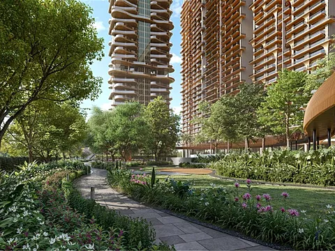 Spacious 4 BHK Luxury Apartment