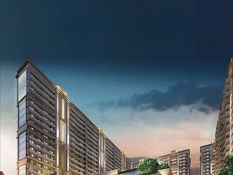 Spacious 4 BHK Luxury Apartment