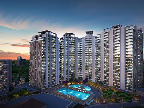 Spacious 4 BHK Luxury Apartment