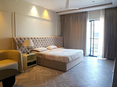 Ultra Luxurious 5 BHK Villa