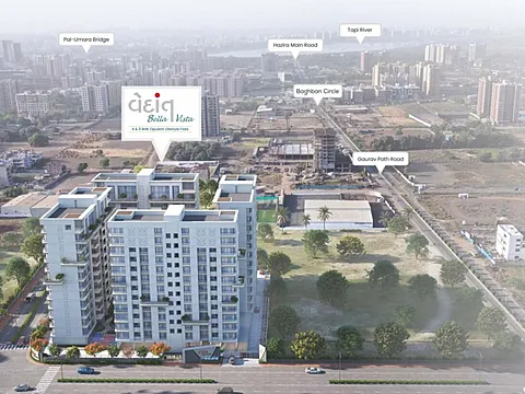 Spacious 4 BHK Luxury Apartment