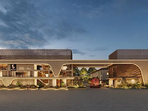 Modern 4 BHK Villa with Excellent Connectivity